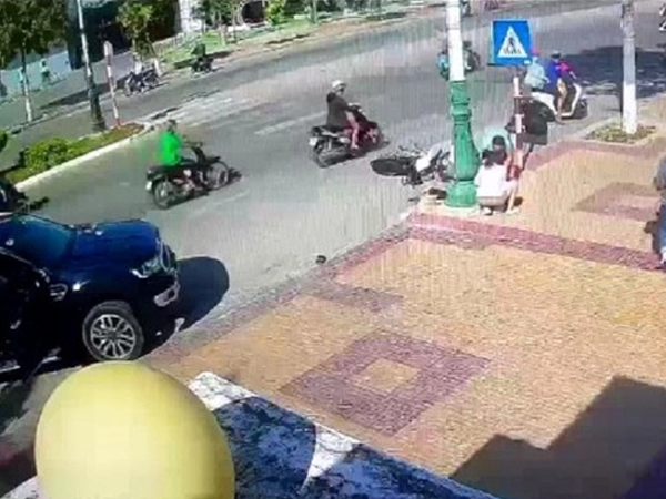 Mở lại phiên phúc thẩm vụ án cựu thiếu tá tông nữ sinh ở Ninh Thuận tử vong