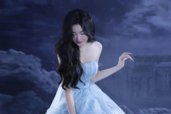 Tiệc sang chảnh của ái nữ MC Quyền Linh: Làm công chúa, bạn bè đồng trang lứa và nghệ sĩ nổi tiếng tham dự