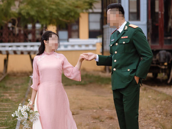 Bạn trai quân nhân mắc ung thư ác tính, cô gái trẻ dù biết rõ vẫn quyết tâm cưới