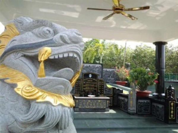 Nữ đại gia nức tiếng Sài Gòn qua đời để lại 1000 tỷ cho con gái nuôi thừa kế khiến sóng gió bủa vây
