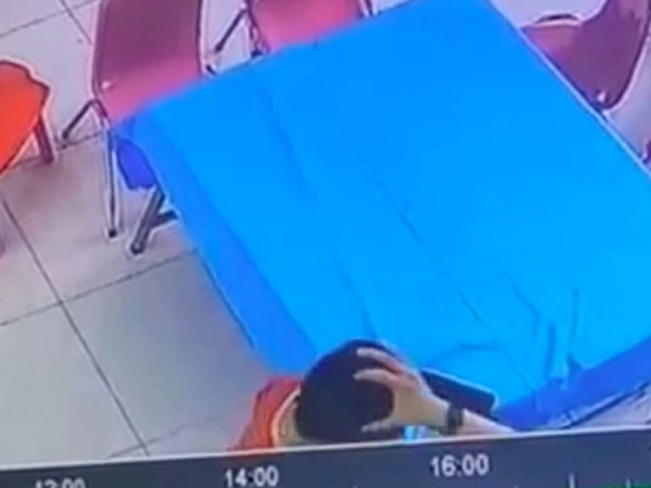Kỷ luật giáo viên mầm non tại TP.HCM tát vào mặt và đầu học sinh