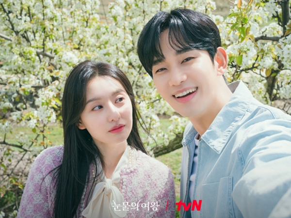 Bất chấp tranh cãi, Queen of Tears vẫn leo top 1 toàn cầu: Càn quét mọi nền tảng còn tạo ra bước ngoặt mới cho màn ảnh Hàn