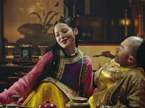 Đang trong độ hồi xuân, vì sao phi tần trên dưới 50 tuổi dù xinh đẹp đến đâu cũng không được hoàng đế thị tẩm?