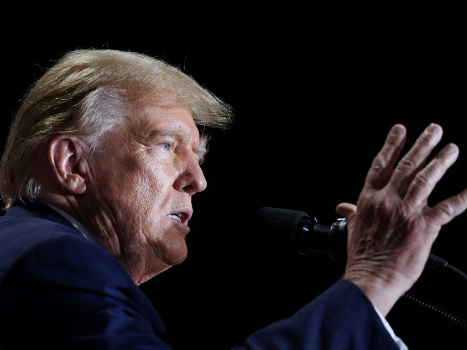Báo Mỹ nói ông Trump muốn Ukraine nhượng bộ lãnh thổ để kết thúc xung đột