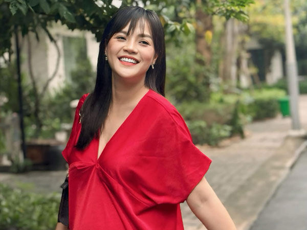 Thu Quỳnh bầu lần 2: Tôi không cần giấy đăng ký kết hôn, không cần đám cưới