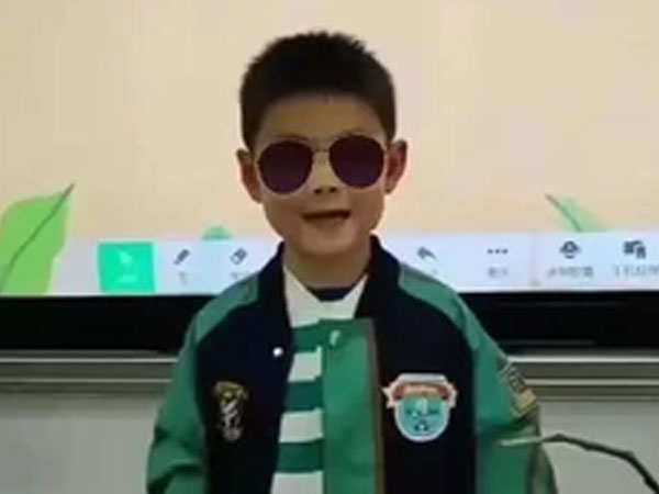 Con phát biểu muốn làm ngân hàng vì bố và ông làm chủ tịch: Phụ huynh lập tức bị điều tra