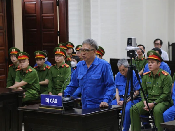 Bị cáo Đỗ Hữu Ca nói 'nuối tiếc vì một lần duy nhất trong cuộc đời phạm tội'