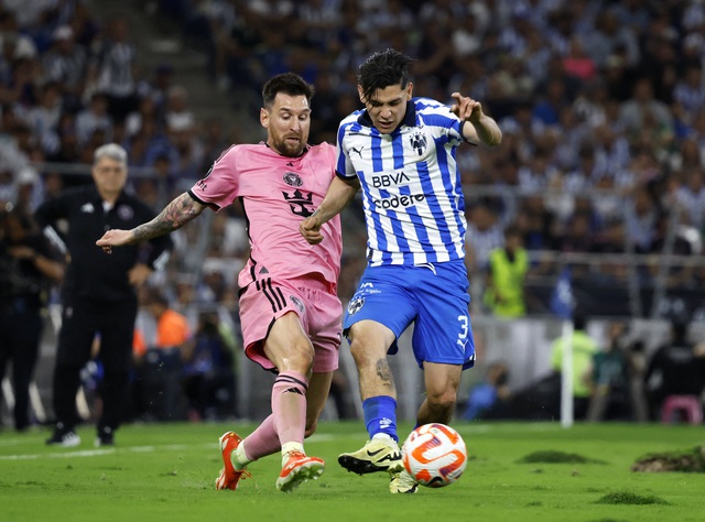 Inter Miami của Messi bị loại khỏi CONCACAF Club, fan hô vang tên Ronaldo