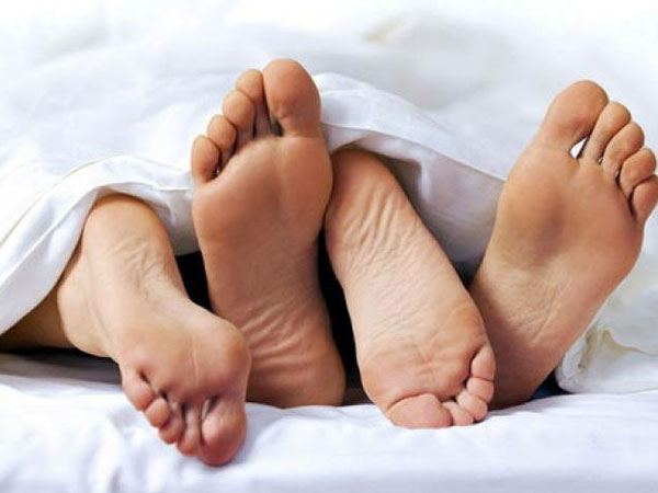 'Yêu' 5 đến 7 lần/ngày để chia tay vợ đi xuất khẩu lao động, người đàn ông suýt mất mạng
