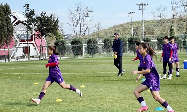 Tuyển trẻ Việt Nam gây ấn tượng mạnh, thắng đậm 5-0 ở giải đấu tại châu Âu do UEFA tổ chức