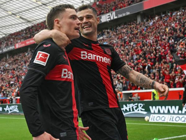 Leverkusen vô địch Bundesliga: Alonso phá kỷ lục của Guardiola, thần đồng 20 tuổi tranh QBV