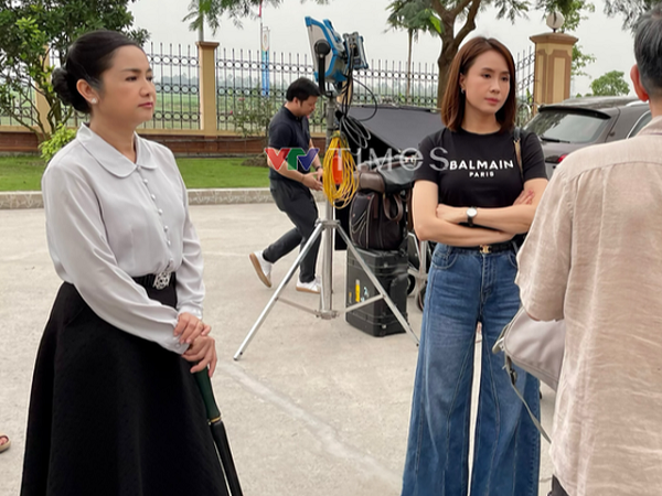 Trạm cứu hộ trái tim: Lộ tạo hình mới của Ngân Hà sau sóng gió, netizen khen ngợi ekip vì lắng nghe khán giả