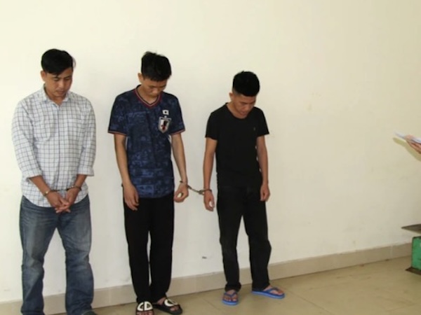 Tiêu thụ hơn 2 tấn chó, nhóm trộm chó chuyên nghiệp dùng súng chống trả lực lượng chức năng