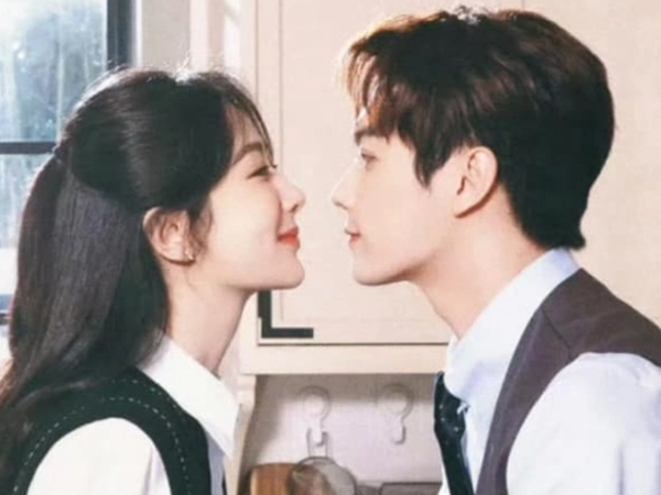4 phim Hoa ngữ đáng xem nhất thời điểm hiện tại: 'Tình cũ' Lưu Diệc Phi có bạn gái siêu xinh