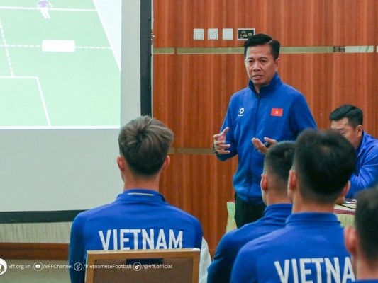 'Vẫn là kiểm soát bóng nhưng HLV Hoàng Anh Tuấn sẽ linh hoạt, thậm chí thực dụng hơn ông Troussier'