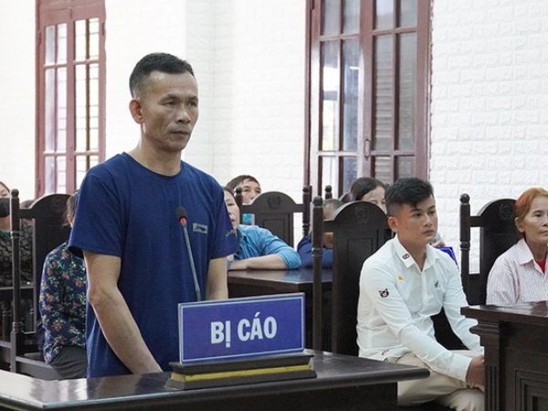 Tuyên án kẻ giết người rồi bỏ trốn 24 năm ở Quảng Bình