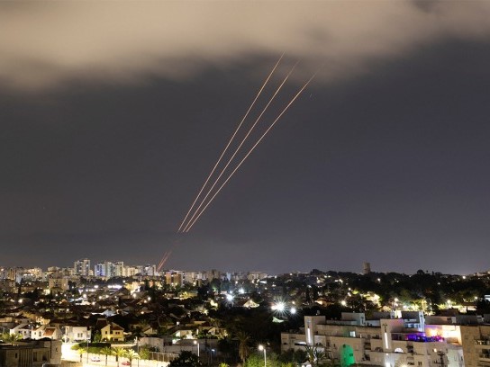 5h 'đốt' 1,3 tỷ USD để đáp trả Iran, Israel làm giàu thế nào khi 1/2 nước là sa mạc, dân số chỉ bằng TPHCM?