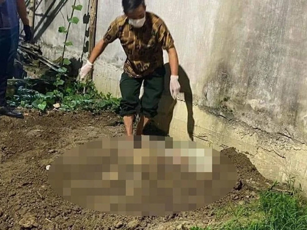 Lời khai ban đầu của thiếu niên 15 tuổi sát hại bạn gái rồi chôn xác phi tang trong vườn nhà
