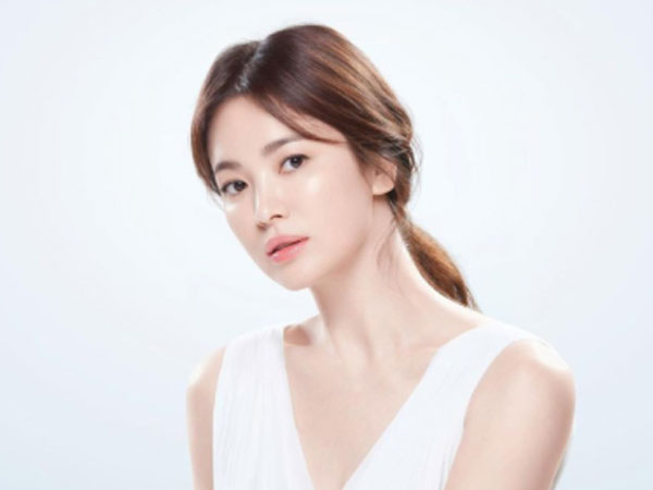 Song Hye Kyo chống nắng từ bên trong nhờ 1 loại nước ép chợ Việt có đầy, nhiều sao Việt lâu nay cũng chăm uống