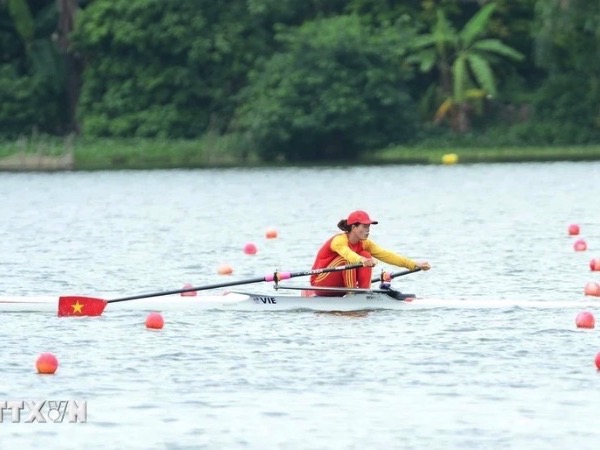 Đua thuyền Việt Nam liên tiếp giành vé tham dự Olympic Paris 2024