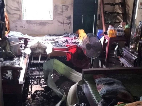 Cứu cụ bà 93 tuổi bị liệt thoát khỏi đám cháy ở Hải Phòng