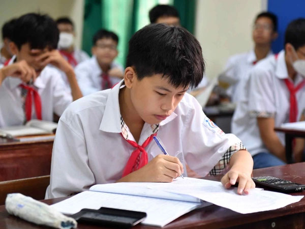 Không được tổ chức thi riêng, các trường tư Hà Nội tuyển sinh lớp 10 thế nào?