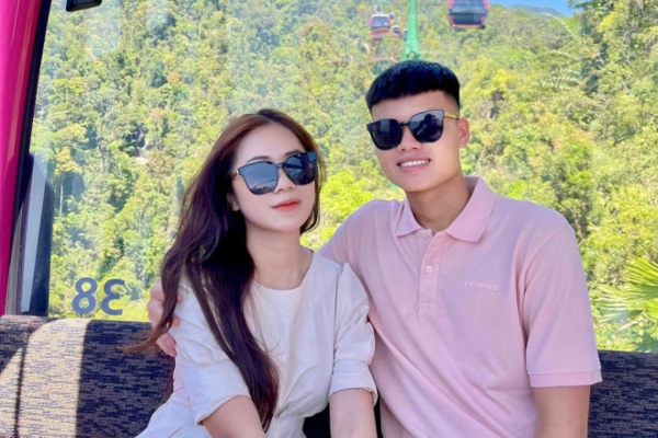 Bạn gái bất ngờ tiết lộ tính cách thật của Văn Tùng U23 Việt Nam: Nói chuyện thô nhưng tốt bụng, tài khoản còn 300 nghìn vẫn làm từ thiện