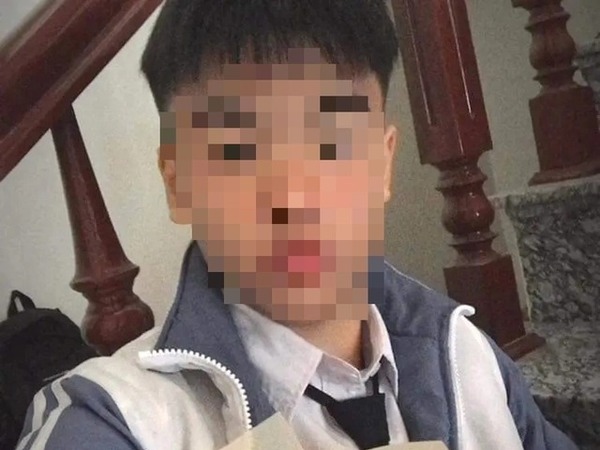 Tạm giam nghi phạm 15 tuổi sát hại bạn gái, chôn xác trong vườn