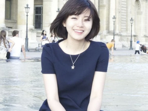 Cuộc sống của mỹ nhân Hà Nội U40 từng 'đổi đời' nhờ một bức ảnh: Lấy chồng doanh nhân, nhan sắc luôn ở top đầu
