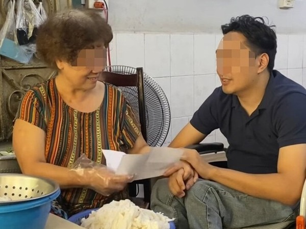 Nói dối bị đuổi khỏi quán phở vì ngồi xe lăn, TikToker bị phạt 5 triệu đồng