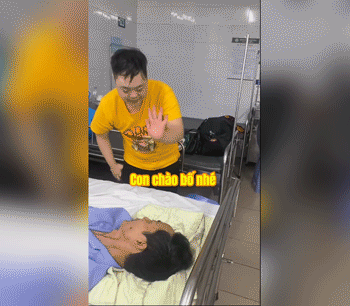 Video cậu bé mắc bệnh Down 'nựng' bố bị đột quỵ gây xúc động