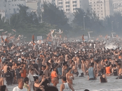 Đây mới thật sự là nghỉ lễ này: Sa Pa đông nghịt, Vũng Tàu kín đặc người, thở không nổi nói gì tắm!