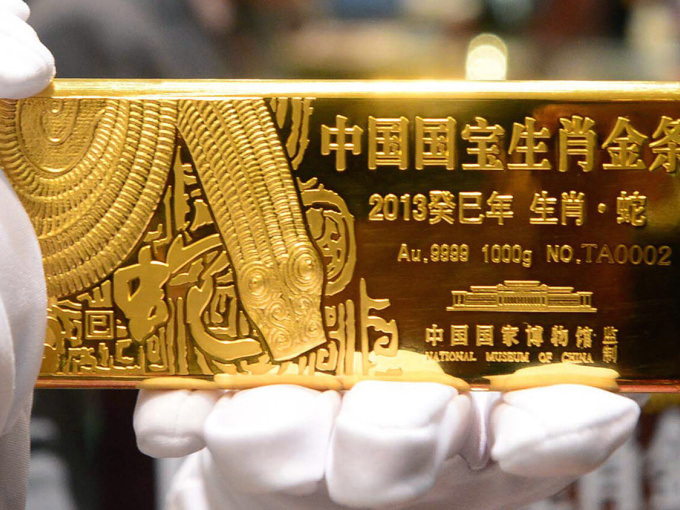Giá vàng cao nhất mọi thời đại, vì sao các đại gia Trung Quốc vẫn mua ồ ạt?