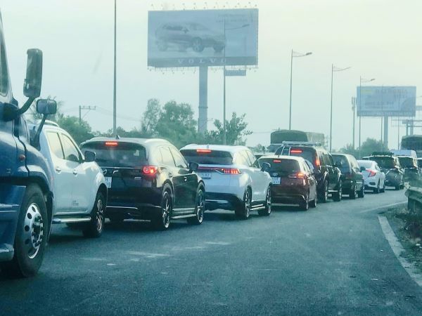 Những tình huống gây ùn ứ trên cao tốc dịp nghỉ lễ