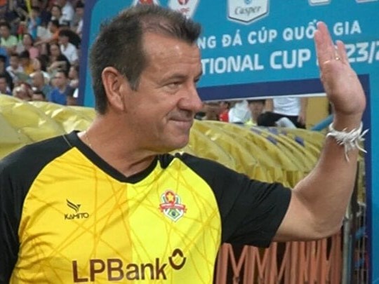 Huyền thoại Dunga: 'Việt Nam muốn đá World Cup thì cầu thủ phải bớt phạm lỗi, nâng cao kỹ năng...'