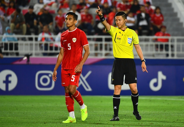 Trách trọng tài xử ép, nhưng U23 Indonesia đang dẫn đầu thông số 'không đẹp' ở giải U23 châu Á