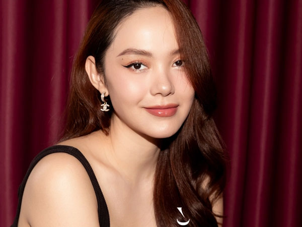 Phỏng vấn Minh Hằng: 'Yêu nhau 8 năm tôi và chồng không có vấn đề gì, nhưng 8 tháng qua lại xảy ra nhiều chuyện'