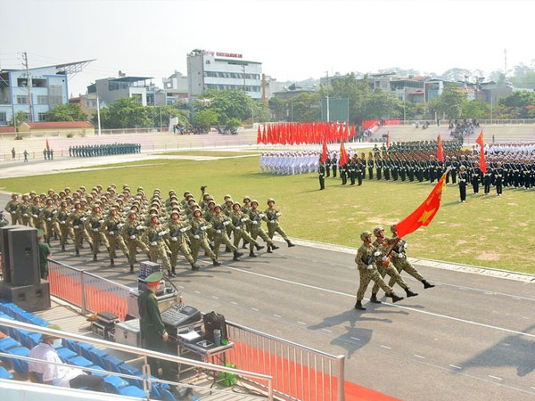 Sau dịp lễ 30/4 - 1/5, học sinh ở một thành phố tiếp tục nghỉ 3 ngày
