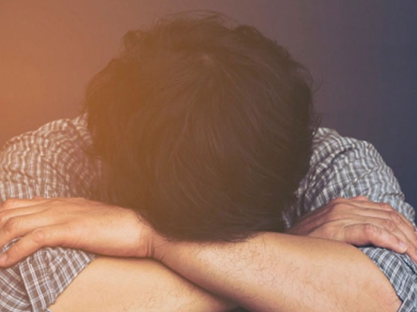 30 tuổi vẫn độc thân, mẹ đưa con đi khám... tâm thần