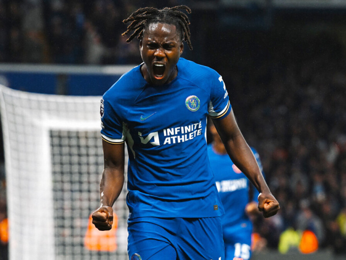 Chelsea xuất sắc đánh bại Tottenham
