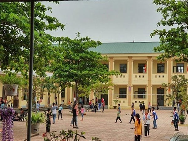 Vụ phản đối sáp nhập trường ở Nghệ An: 100% học sinh đi học trở lại