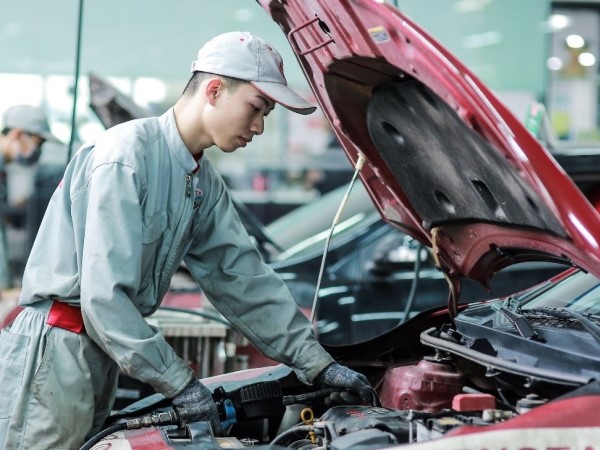 Những hạng mục quan trọng cần kiểm tra khi bảo dưỡng ô tô đạt ODO 10.000km