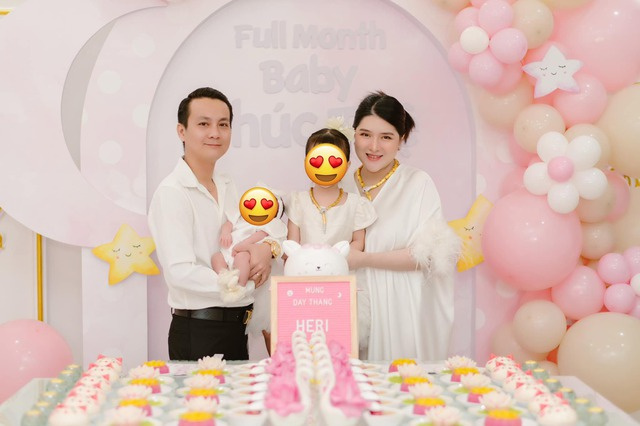 Con dâu cưới 10 năm mới sinh em bé, mẹ chồng miền Tây thưởng nóng tiền tỷ, nhà lầu, sổ đỏ, xe hơi
