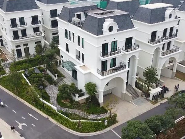 Cận cảnh biệt thự 200 tỷ chỉ để giúp việc và lái xe trong gia đình sử dụng