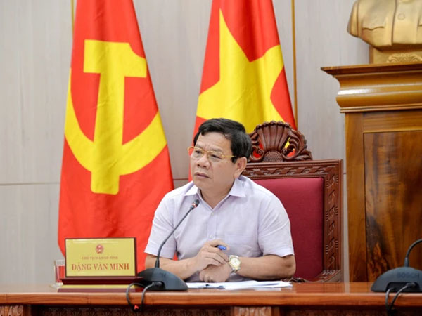 Bãi nhiệm chức vụ Chủ tịch UBND tỉnh Quảng Ngãi đối với ông Đặng Văn Minh