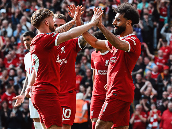 Salah ghi bàn, Liverpool thổi bay Tottenham