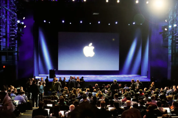 Apple để lộ sản phẩm mới trước giờ ra mắt
