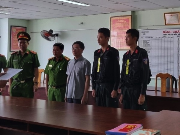 Hai cựu Cục trưởng Đăng kiểm Việt Nam bị đồng tiền làm ‘mờ mắt’