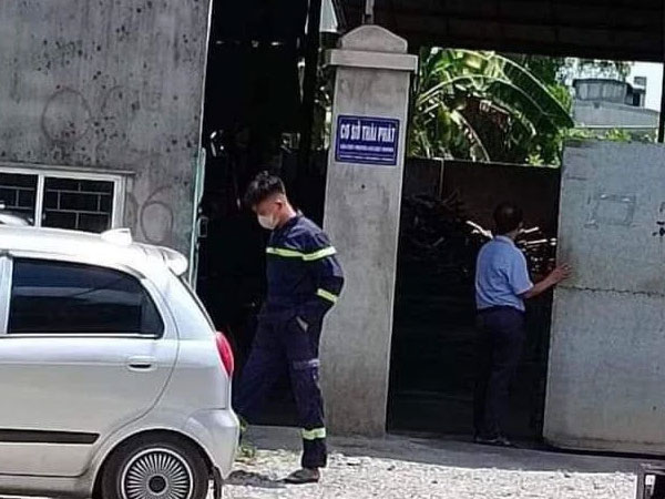 Công nhân tử vong do rơi vào cối xay giấy