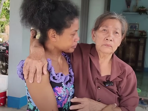 Cô dọn phòng người Việt có con với lính Mỹ, thất lạc đứa trẻ suốt 53 năm và ngày gặp lại không ngờ